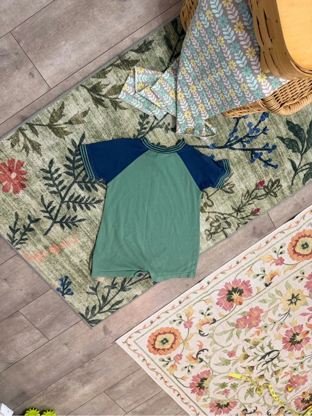 Vintage 90s OshKosh B'gosh Green Frog Romper 24 Months 100% Cotton Short Sleeve